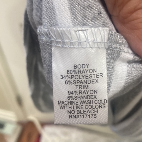 Swim cover up - Picture 6 of 6